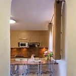 Vasca D'oro מלון דירות 3*