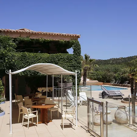 Vasca D'oro Aparthotel