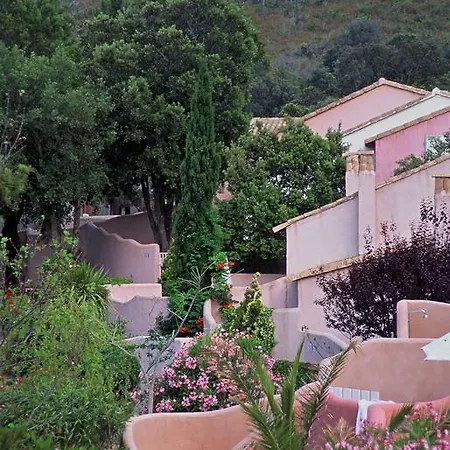 شقة فندقية Vasca D'oro 3*