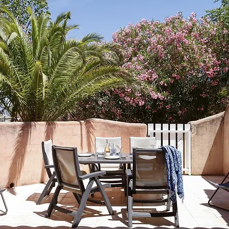 Vasca D'oro شقة فندقية 3*
