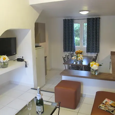Vasca D'oro 3*